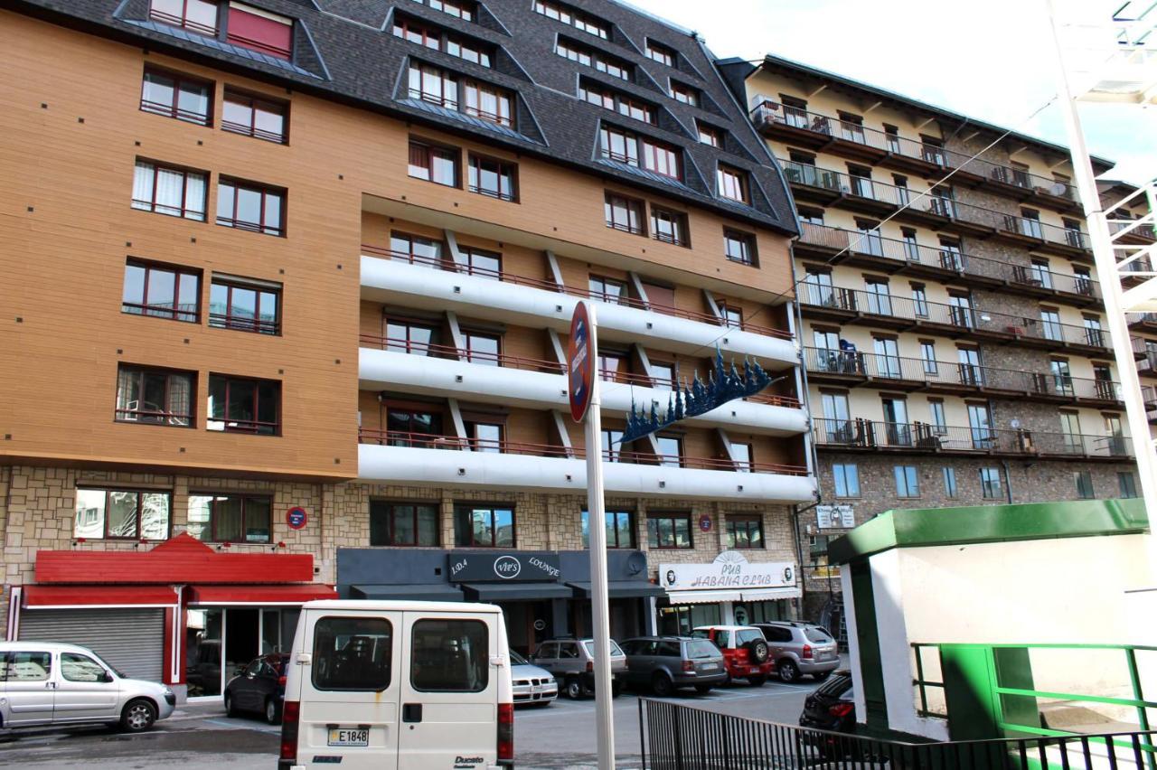 Apartamentos Lake Placid 3000 باس دي لا كاسا المظهر الخارجي الصورة