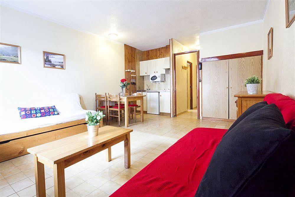 Apartamentos Lake Placid 3000 باس دي لا كاسا المظهر الخارجي الصورة
