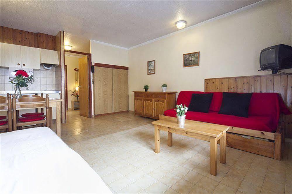 Apartamentos Lake Placid 3000 باس دي لا كاسا المظهر الخارجي الصورة